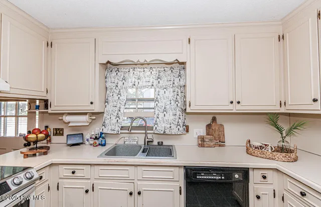 $259,000 | 3545 Chelsea Drive, Rocky Mount, NC 27803