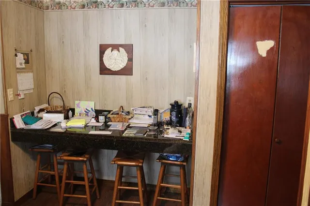 $250,000 | 2516 West 4th Street, Pittsburg, KS 66762