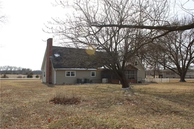 $250,000 | 2516 West 4th Street, Pittsburg, KS 66762
