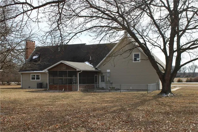 $250,000 | 2516 West 4th Street, Pittsburg, KS 66762