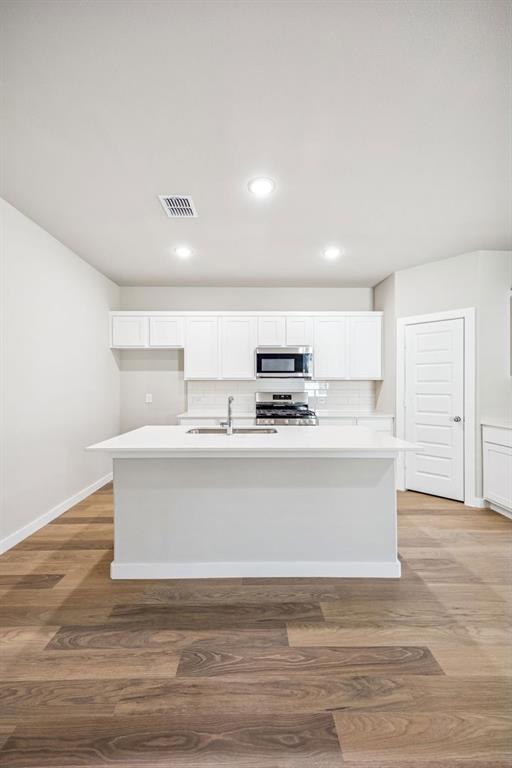 8360 Kingfisher Road Pilot Point, TX 76258 - Photo 10 of 37 Kitchen in the Willow home plan by Trophy Signature Homes – REPRESENTATIVE PHOTO