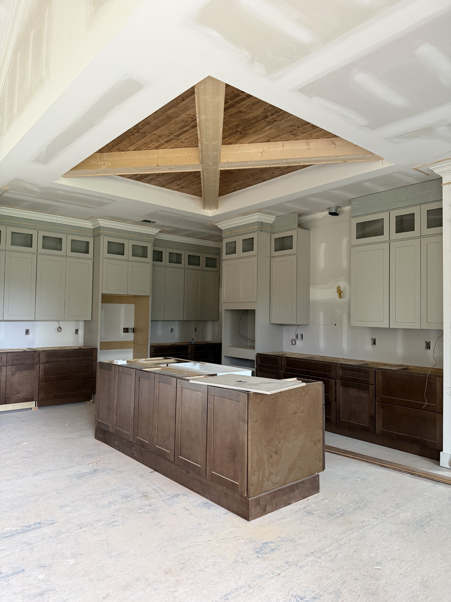 3725 Ledford Mill Road Wartrace, TN 37183 - Photo 8 of 28 a kitchen with stainless steel appliances granite countertop a sink and cabinets
