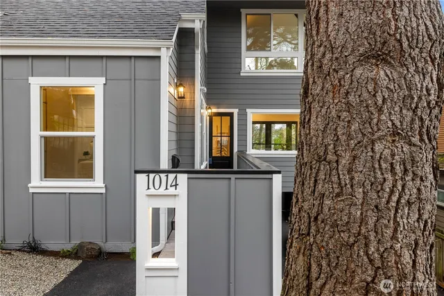 $2,995,000 | 1014 4th Avenue North, Seattle, WA 98109