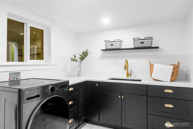 $2,995,000 | 1014 4th Avenue North, Seattle, WA 98109