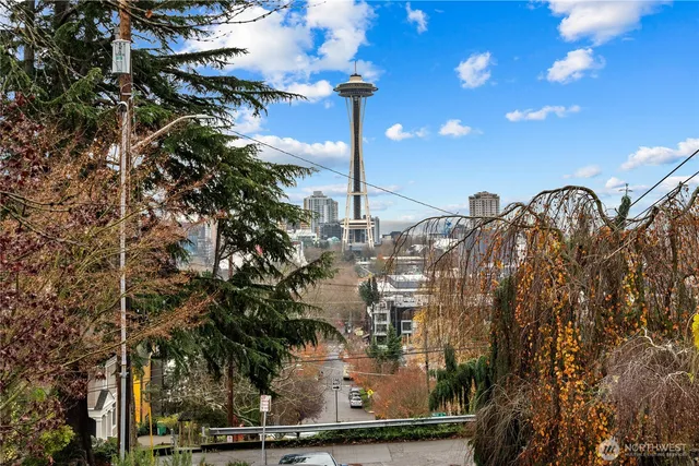 $2,995,000 | 1014 4th Avenue North, Seattle, WA 98109