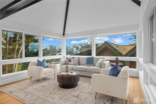 $2,995,000 | 1014 4th Avenue North, Seattle, WA 98109