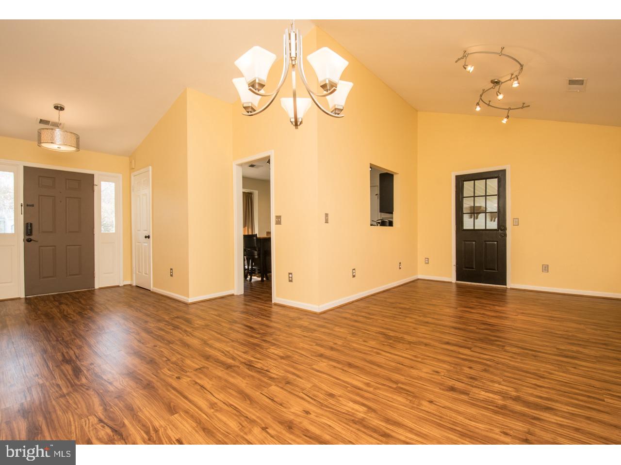 415 Spring Ridge Court Sterling, VA 20164 - Photo 12 of 49 Living/Dining area
