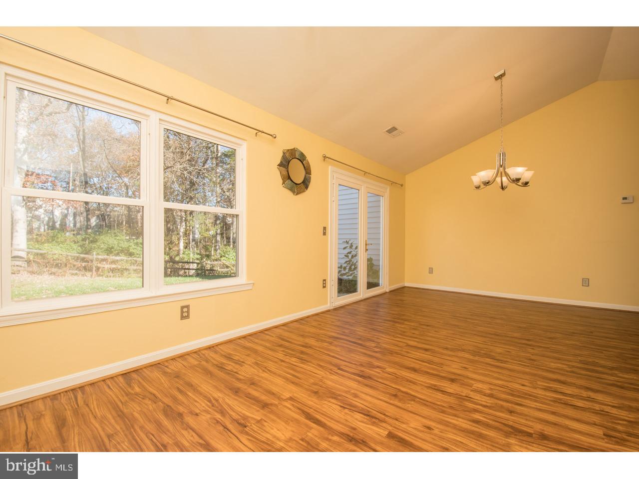 415 Spring Ridge Court Sterling, VA 20164 - Photo 15 of 49 Living/Dining area