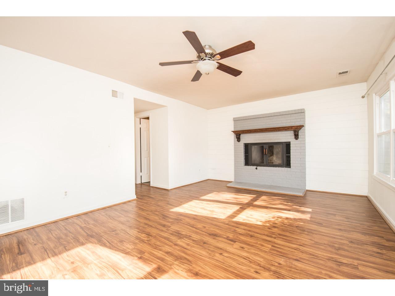 415 Spring Ridge Court Sterling, VA 20164 - Photo 17 of 49 Family Room