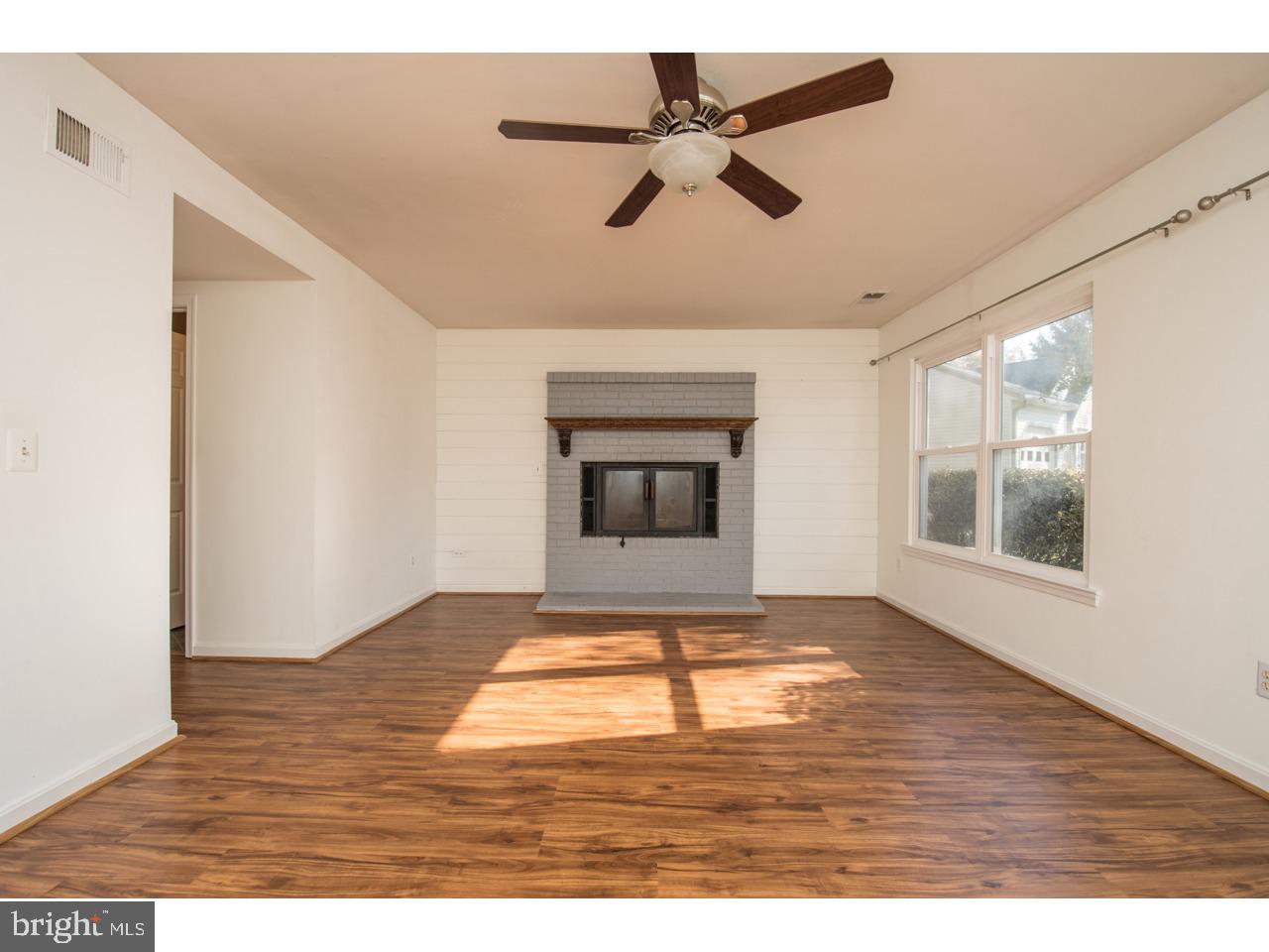 415 Spring Ridge Court Sterling, VA 20164 - Photo 20 of 49 Family Room