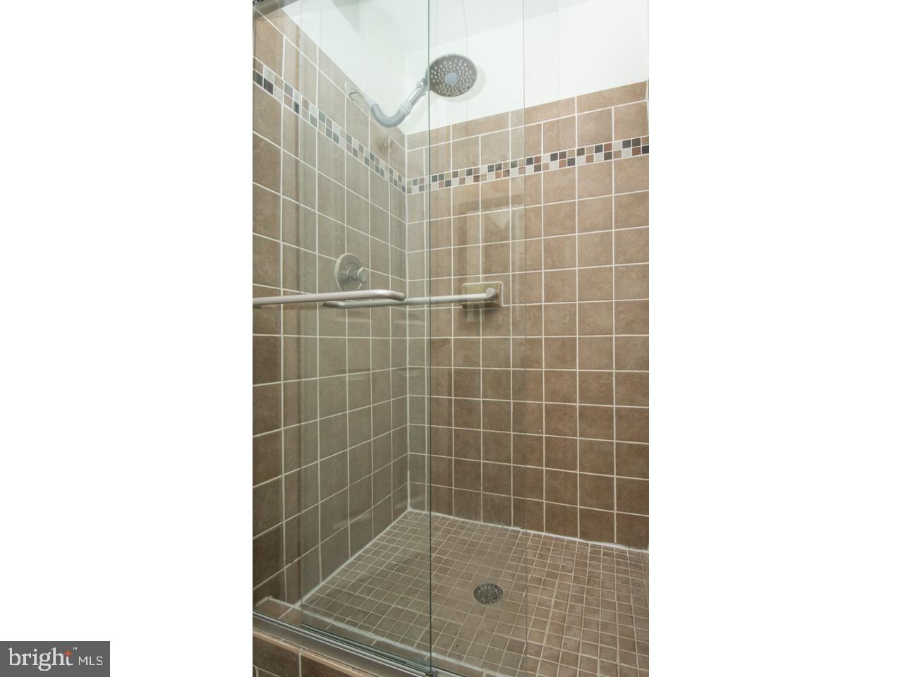 415 Spring Ridge Court Sterling, VA 20164 - Photo 24 of 49 Updated full bathroom on lower split