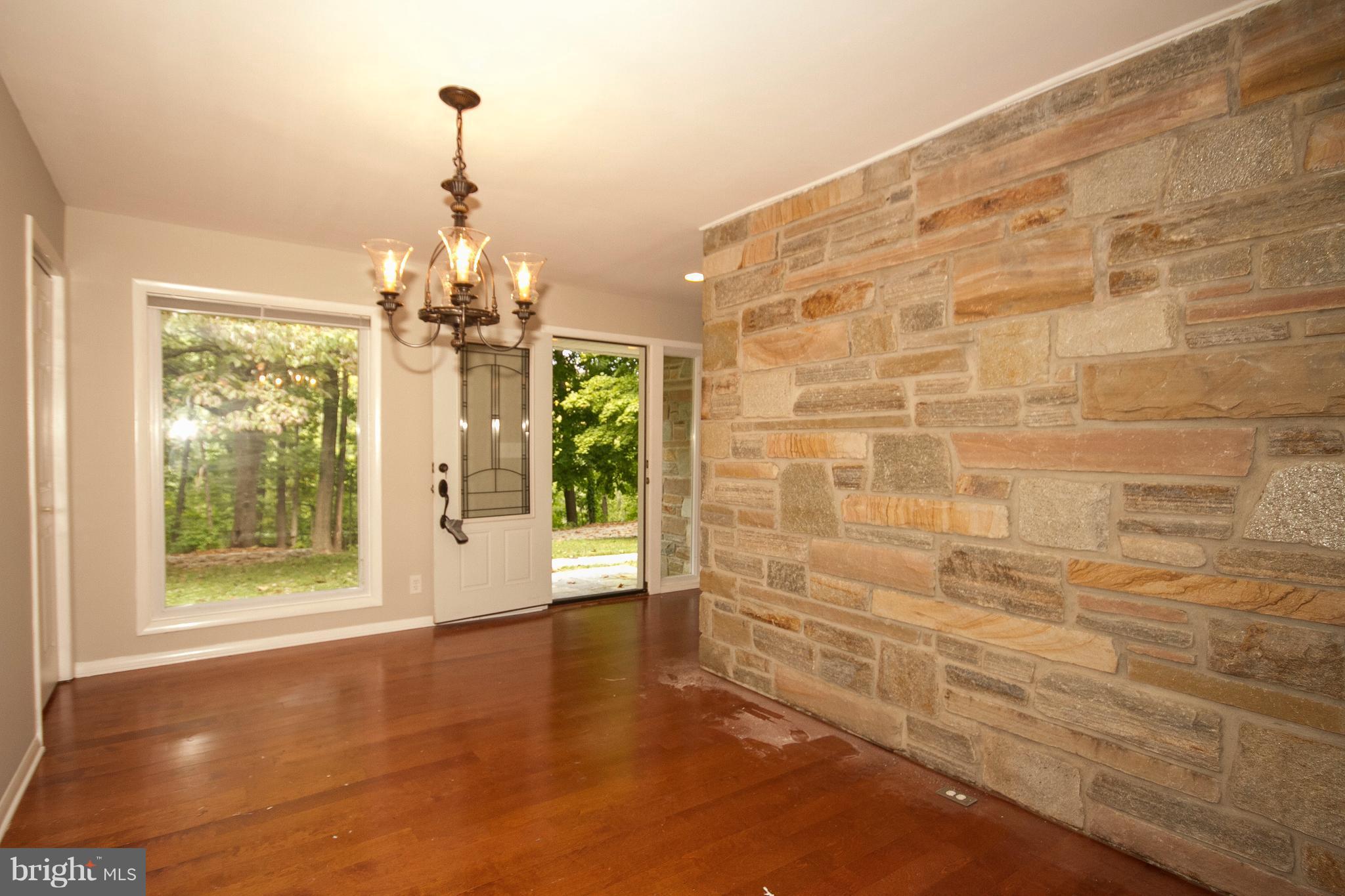 4501 Butler Road Reisterstown, MD 21136 - Photo 9 of 25 Dining Room