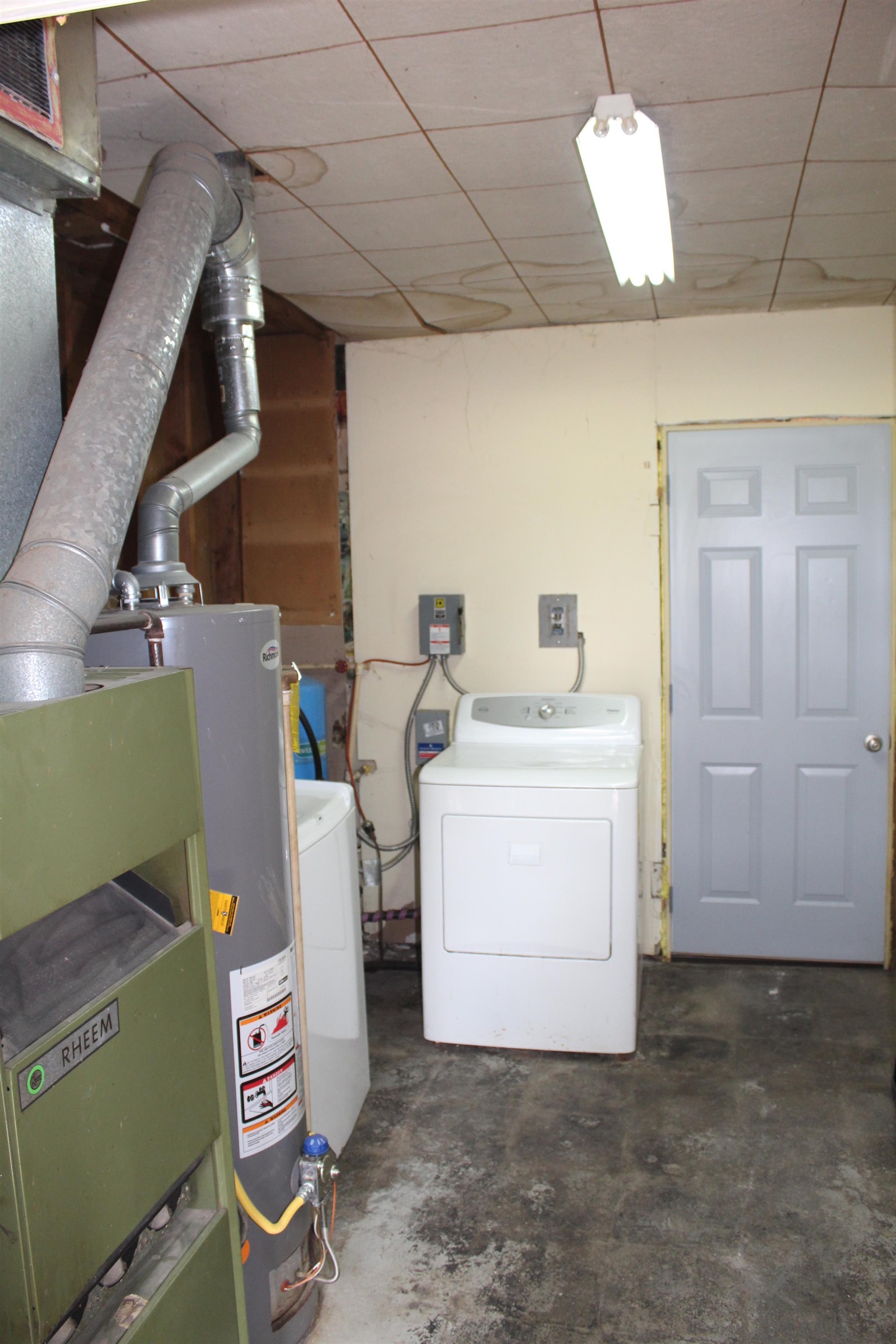 2451 East Burt Road Burt, MI 48417 - Photo 9 of 12 50151151-16b7ffb8-da1b-4539-be68-4bdc0b72cbc1.JPG