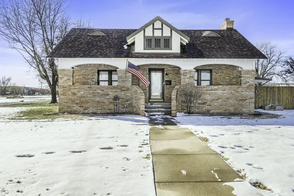 $195,000 | 501 North Houston Street, Shamrock, TX 79079