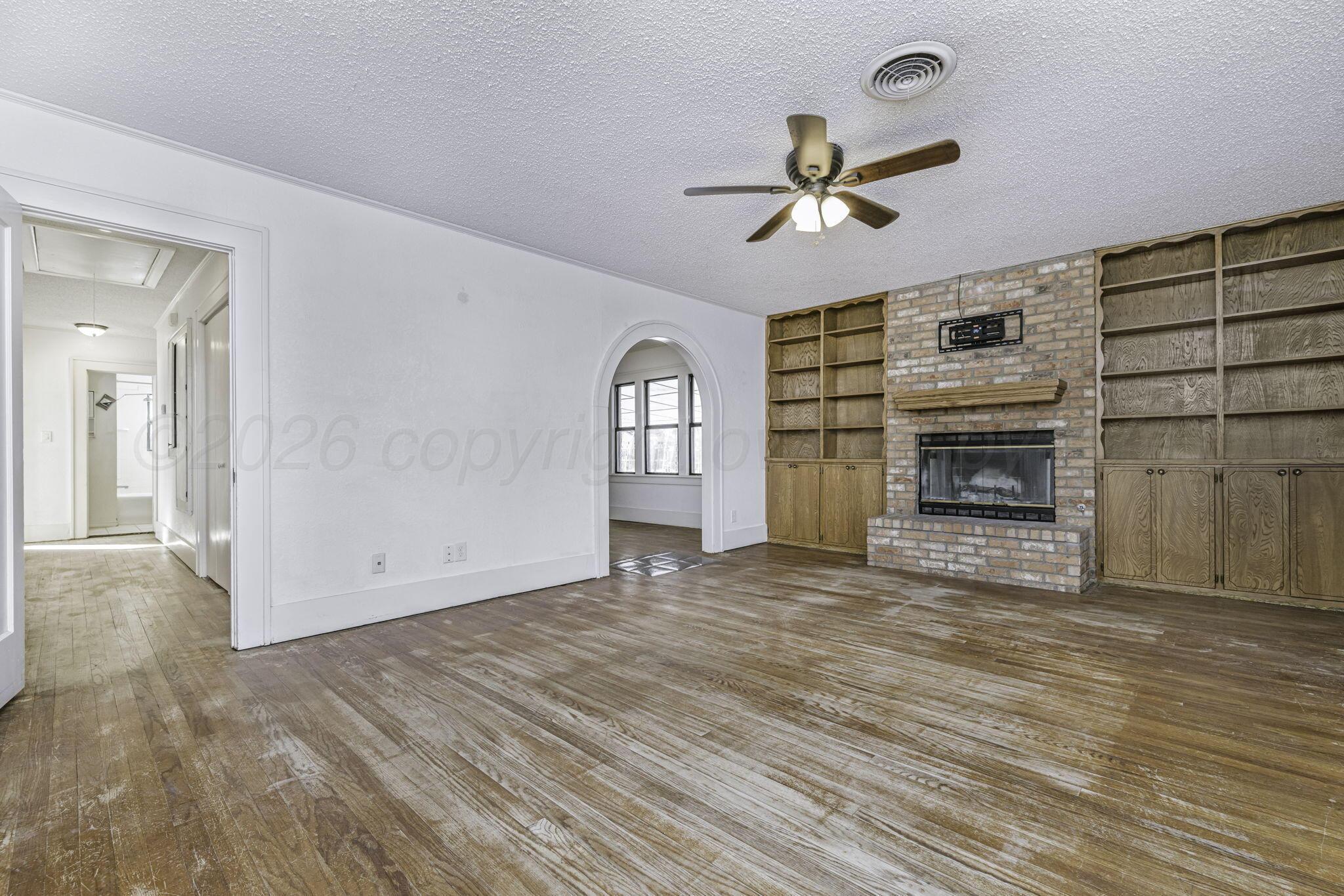501 North Houston Street Shamrock, TX 79079 - Photo 11 of 24 501 N Houston St 11