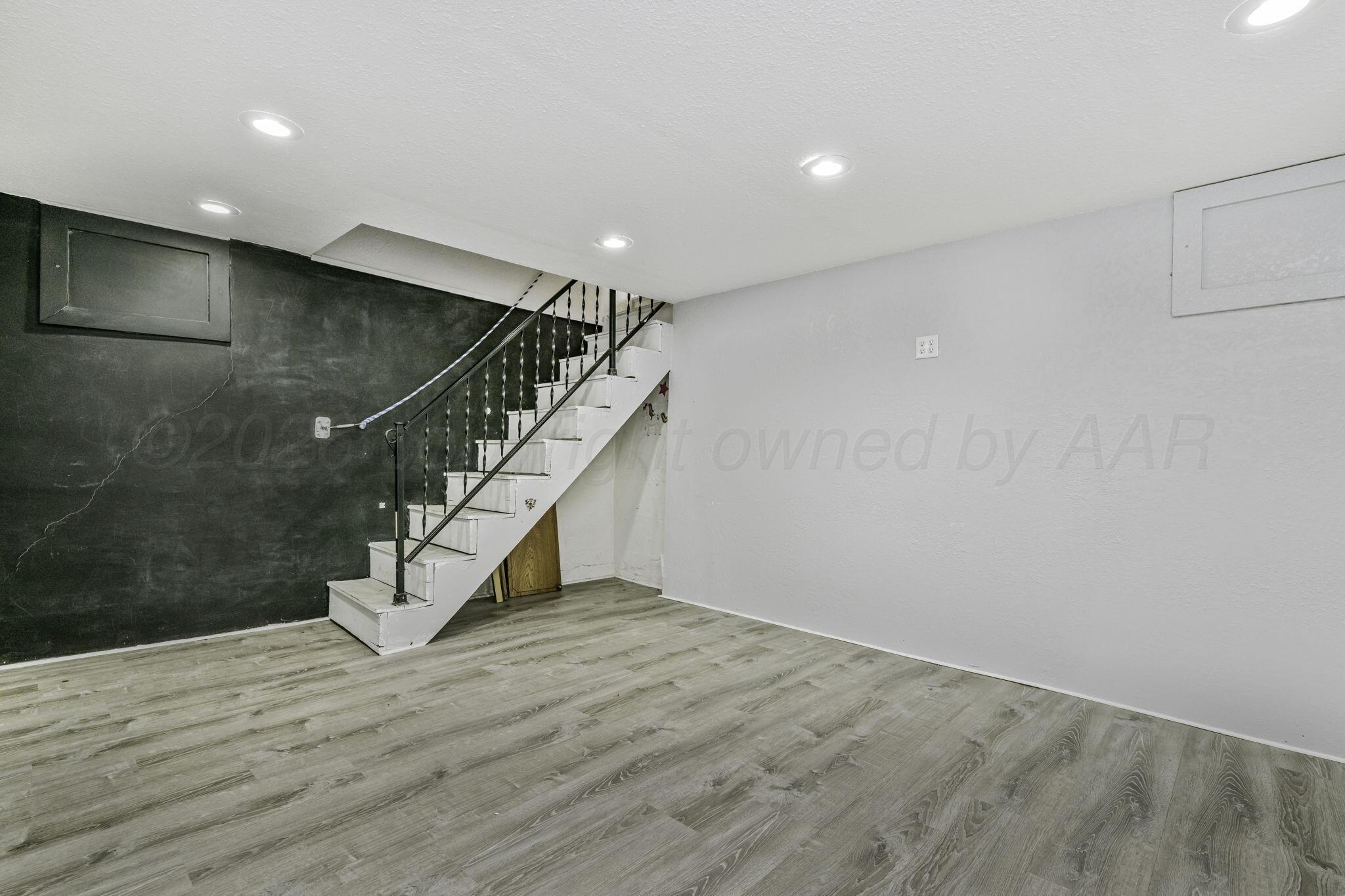 501 North Houston Street Shamrock, TX 79079 - Photo 18 of 24 501 N Houston St 18