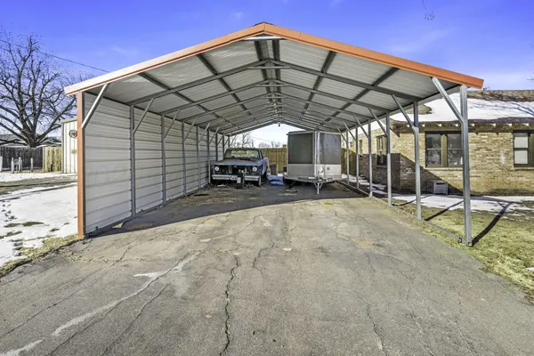 $195,000 | 501 North Houston Street, Shamrock, TX 79079