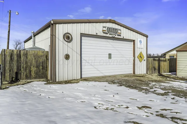 $224,000 | 501 North Houston Street, Shamrock, TX 79079