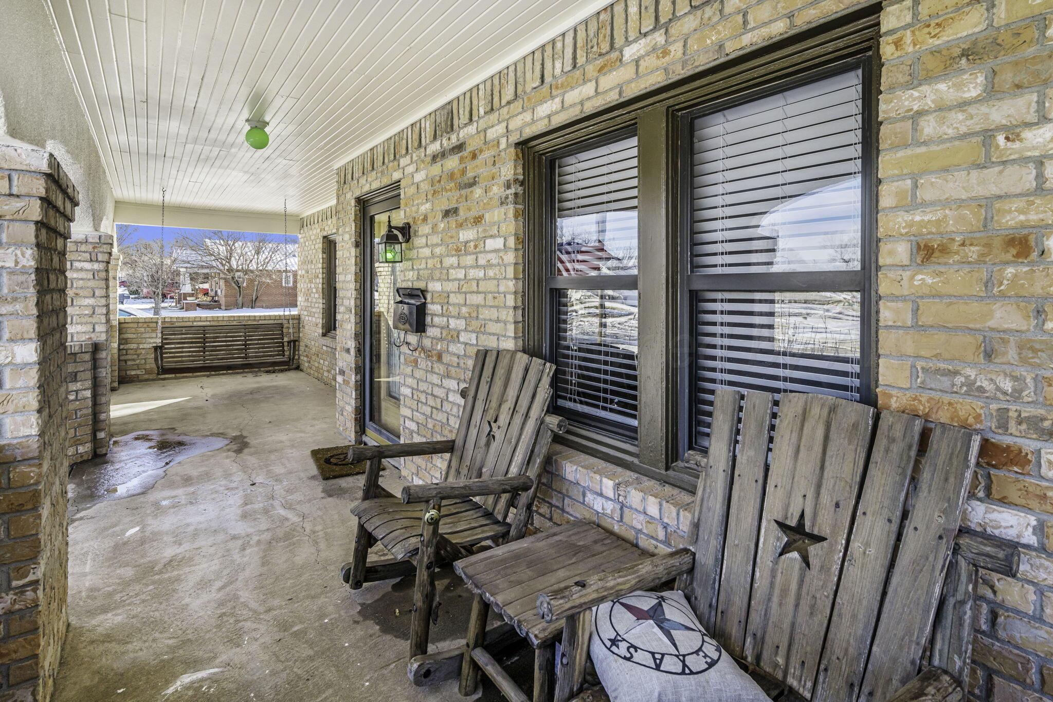 501 North Houston Street Shamrock, TX 79079 - Photo 5 of 24 501 N Houston St 05