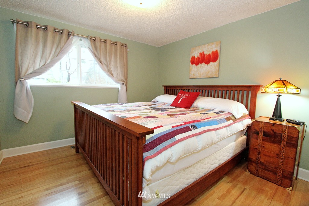 8837 Northeast 187th Street Bothell, WA 98011 - Photo 11 of 21 Gallery Image 11