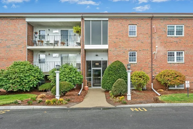 $229,000 | 155 Milk Street, Unit 5, Westborough, MA 01581