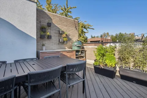 $875,000 | 1717 North Halsted Street, Unit C, Chicago, IL 60614