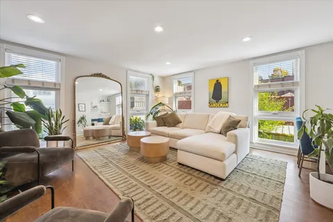 $875,000 | 1717 North Halsted Street, Unit C, Chicago, IL 60614