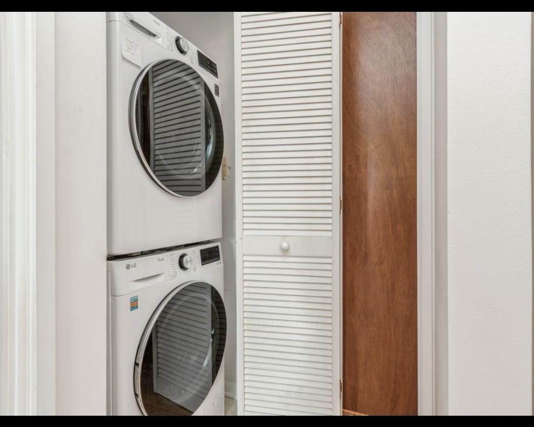 709 79th Street, Unit 401 Darien, IL 60561 - Photo 7 of 11