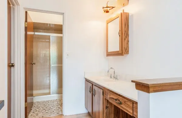 $2,100 | 709 79th Street, Unit 401, Darien, IL 60561