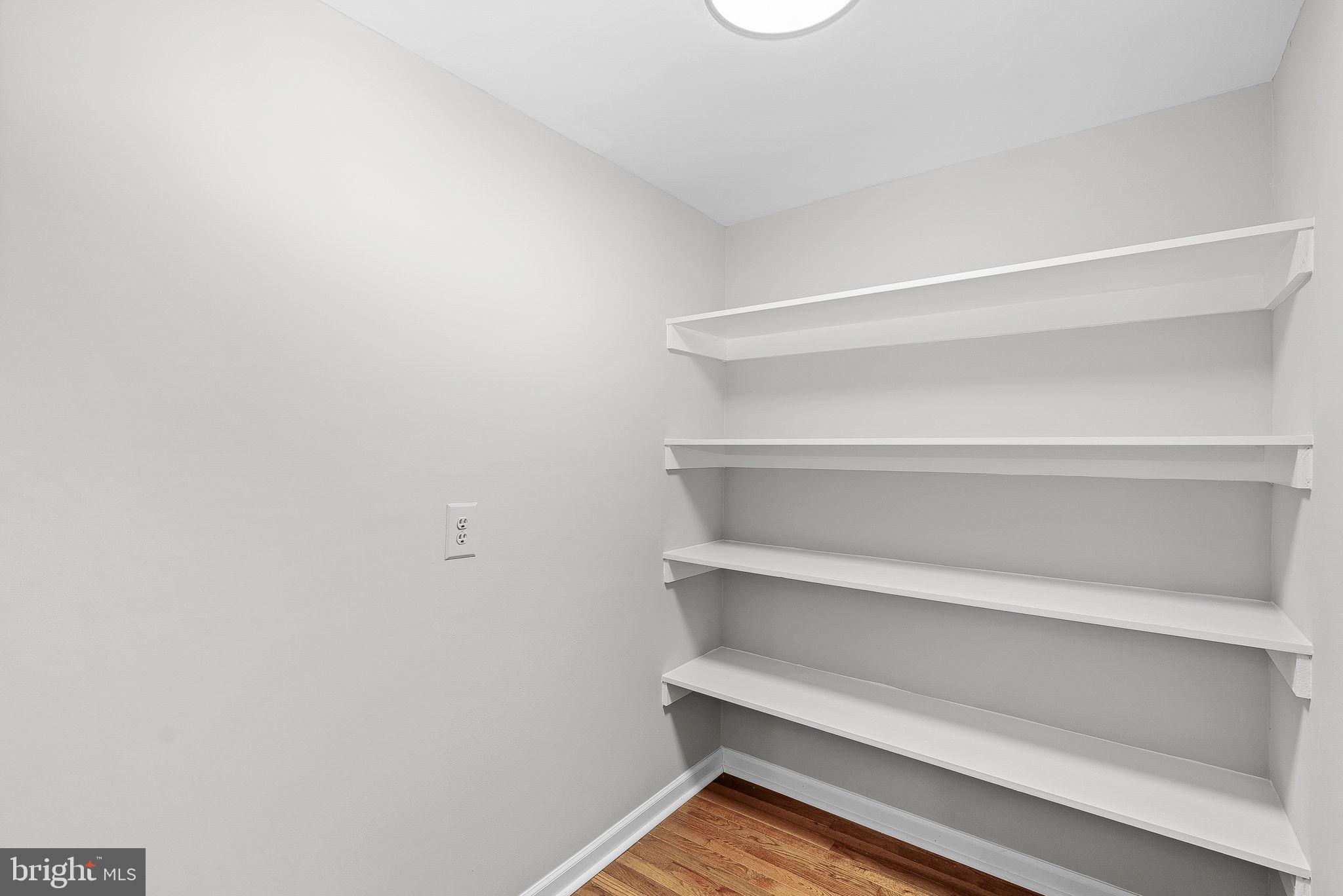 128 Applegate Drive Sterling, VA 20164 - Photo 25 of 58