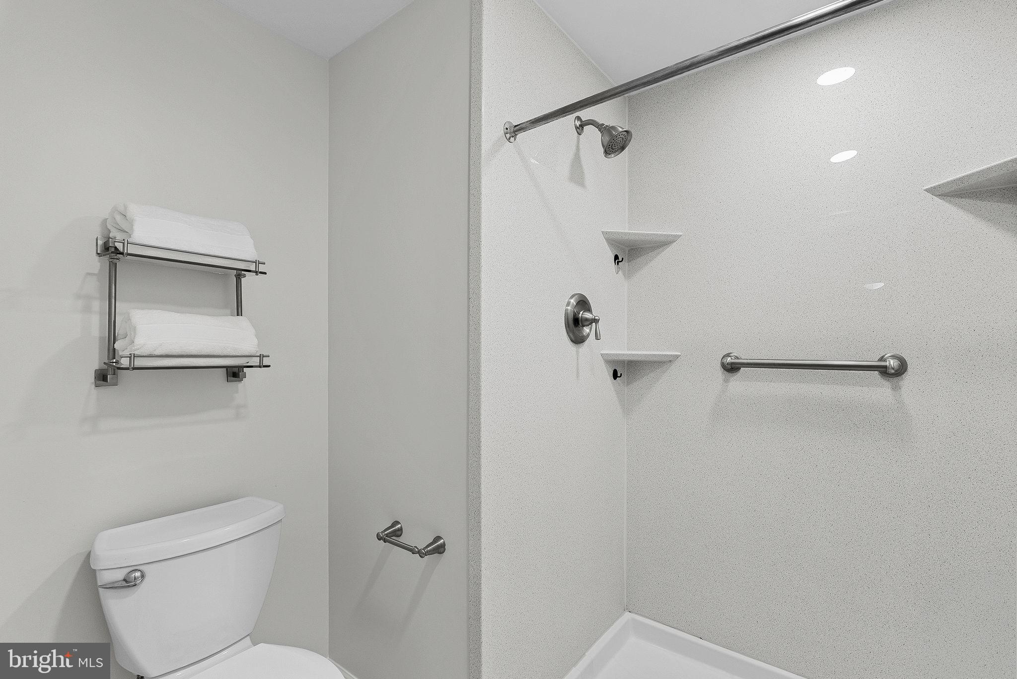 128 Applegate Drive Sterling, VA 20164 - Photo 34 of 58