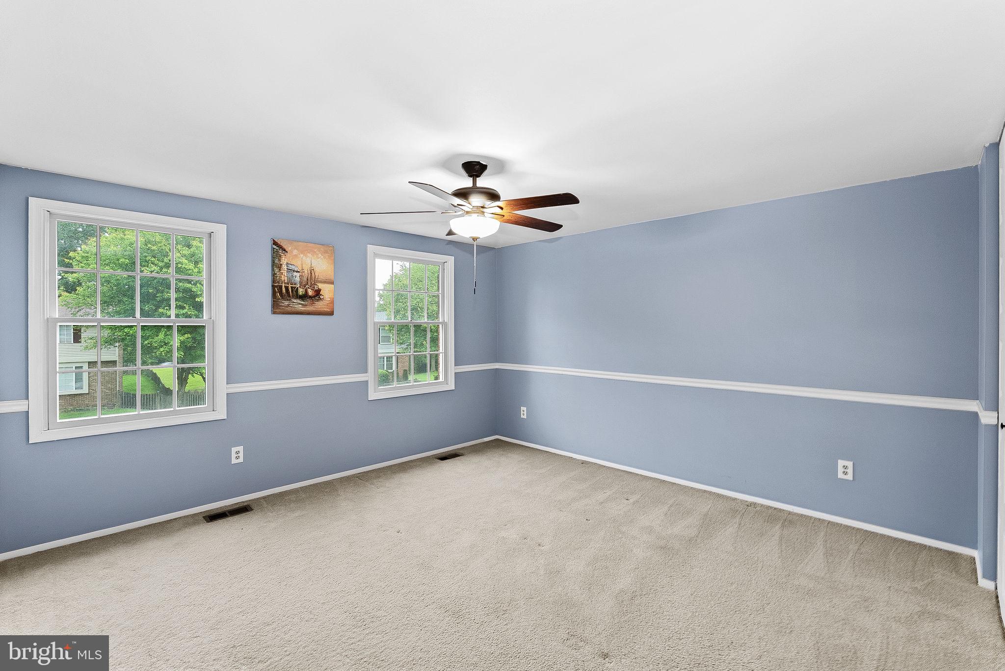 128 Applegate Drive Sterling, VA 20164 - Photo 41 of 58 an empty room with a window