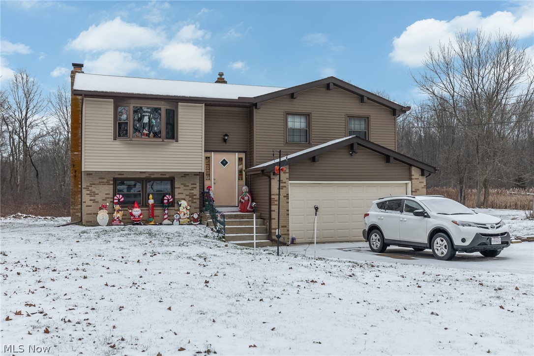 11944 Woodin Road Chardon, OH 44024 - Photo 2 of 19 Gallery Image 2