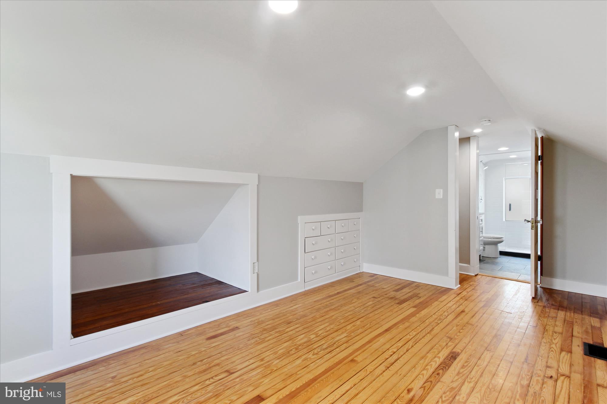 367 Maple Avenue Hanover, PA 17331 - Photo 16 of 30 Second Floor Bedroom