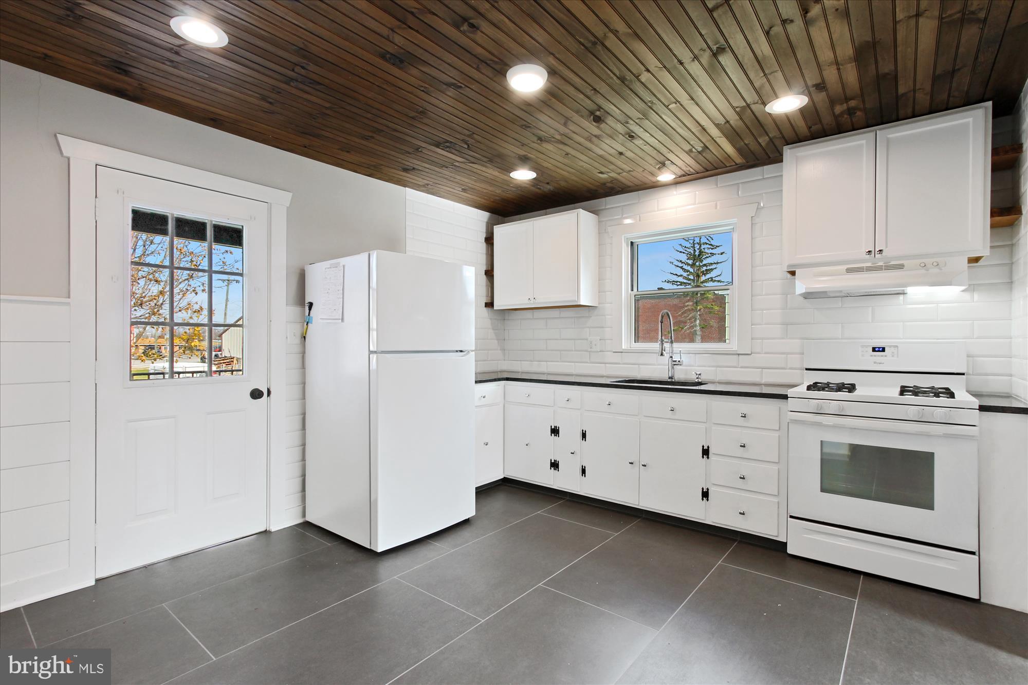 367 Maple Avenue Hanover, PA 17331 - Photo 7 of 30 Kitchen, Custom Wood Ceiling, Recess Lights