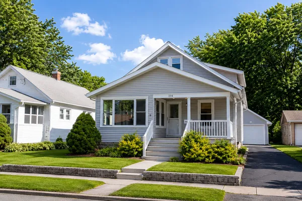 $119,900 | 316 Spruce Street, Dixon, IL 61021