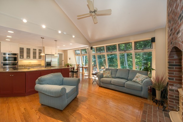 739 C Main Street Boxford, MA 01921 - Photo 11 of 30 Gallery Image 11