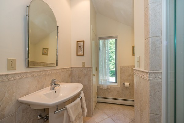 739 C Main Street Boxford, MA 01921 - Photo 25 of 30 Gallery Image 25