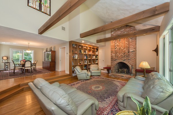 739 C Main Street Boxford, MA 01921 - Photo 6 of 30 Gallery Image 6