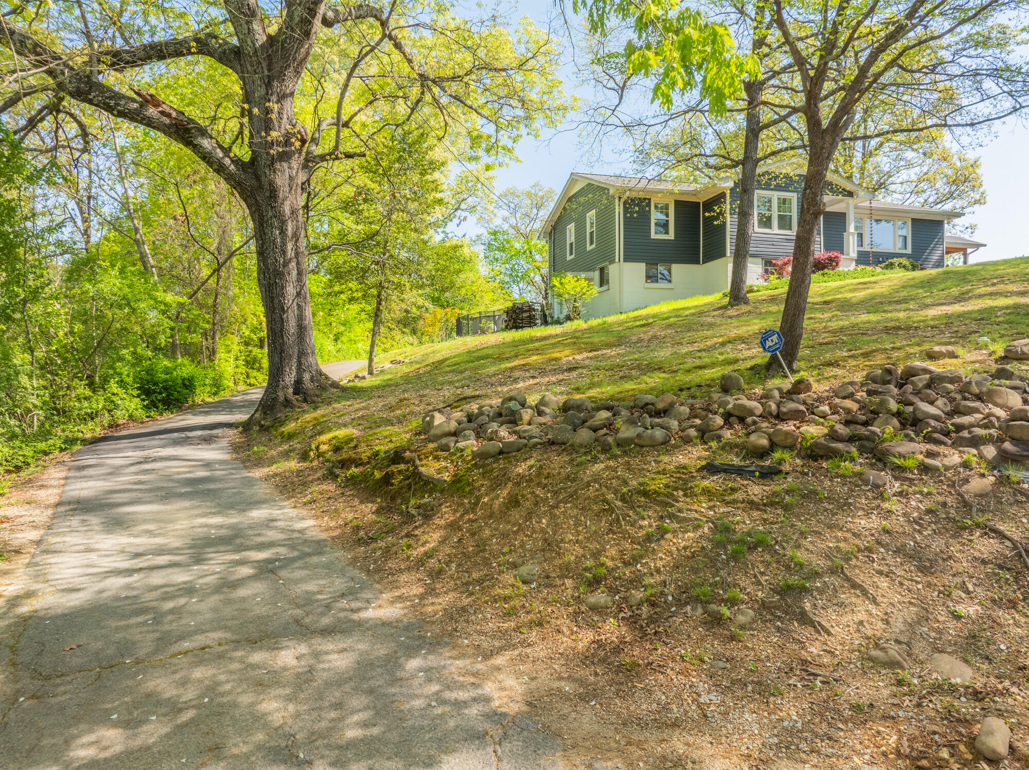 1429 O'neal Road Hixson, TN 37343 - Photo 3 of 49 1459-O'Neal-Rd-MLS-Photos-12