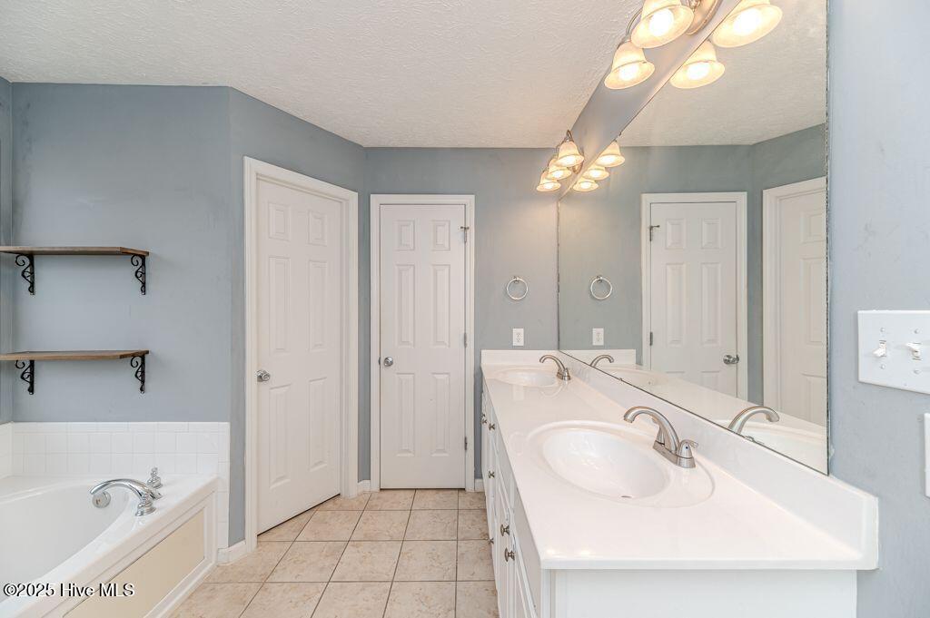 112 Pine Brae Lane Aberdeen, NC 28315 - Photo 23 of 48 pb2