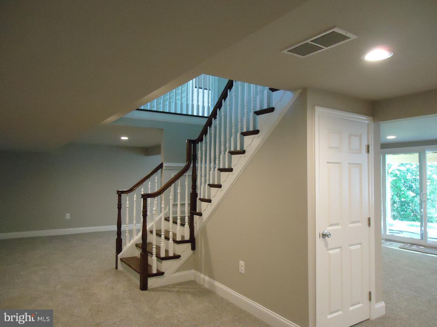 241 Arden Road Broomall, PA 19008 - Photo 19 of 25 Gallery Image 19