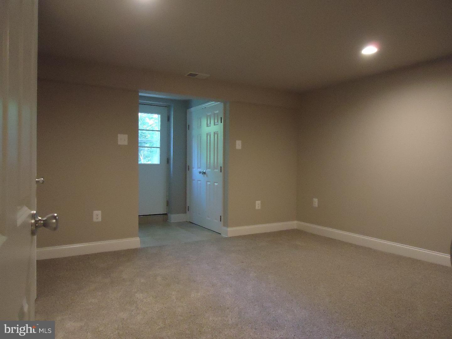 241 Arden Road Broomall, PA 19008 - Photo 20 of 25 Gallery Image 20