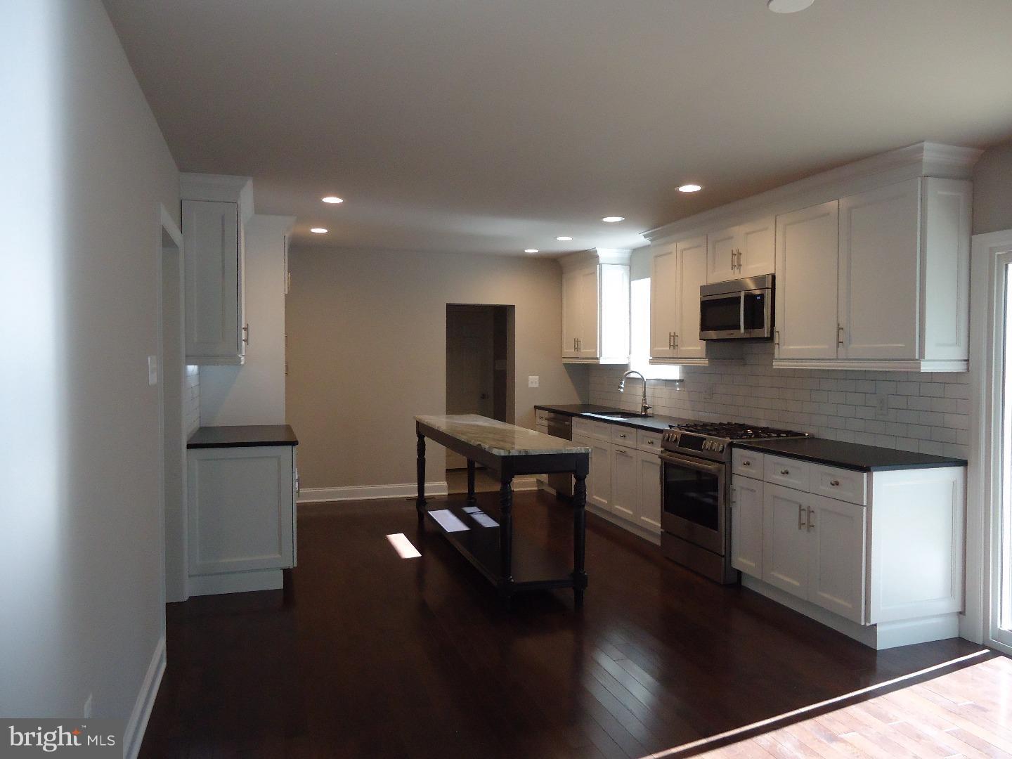 241 Arden Road Broomall, PA 19008 - Photo 10 of 25 Gallery Image 10