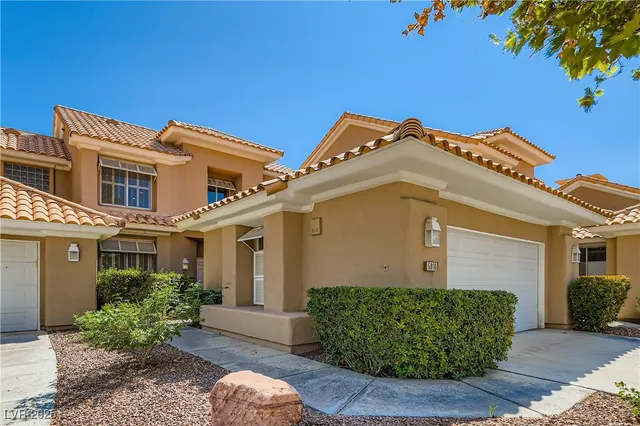 $3,200 | 5016 Mt Pleasant Lane, Las Vegas, NV 89113