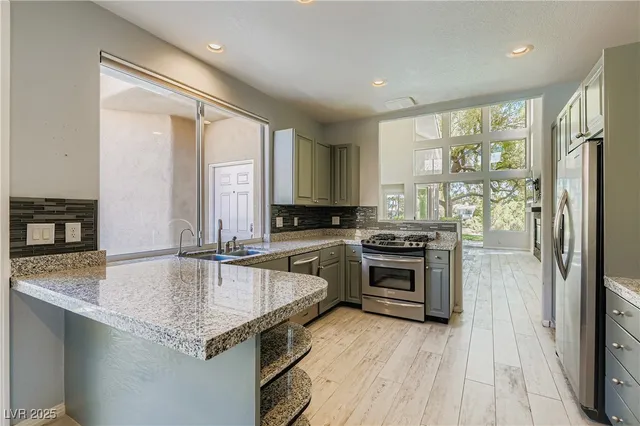 $3,200 | 5016 Mt Pleasant Lane, Las Vegas, NV 89113