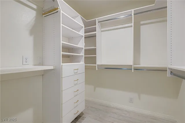 $3,200 | 5016 Mt Pleasant Lane, Las Vegas, NV 89113