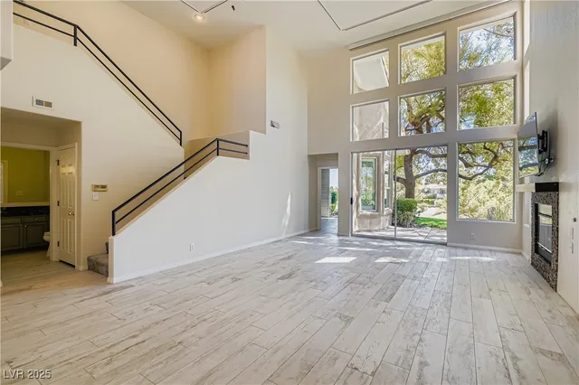 $3,200 | 5016 Mt Pleasant Lane, Las Vegas, NV 89113