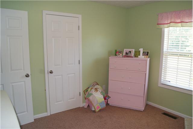8137 Friendship Road Cross Plains, TN 37049 - Photo 18 of 19