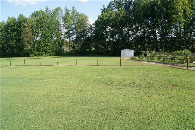 8137 Friendship Road Cross Plains, TN 37049 - Photo 4 of 19